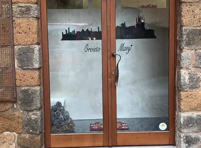 Inn.... Mary アパート